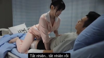 Em y tá tốt bụng giúp bệnh nhân sướng cu